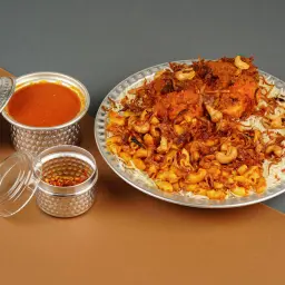 غوزى المعزب دجاج